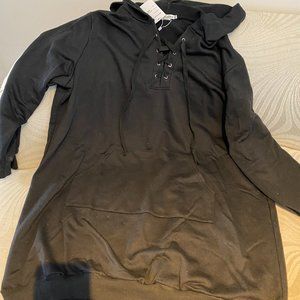 Z AVENUE USA  BLACK HOODED DRESS SIZE 3X